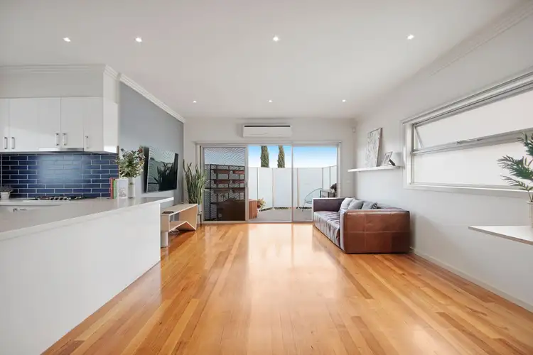 Fourth view of Homely unit listing, 15/13 Elsey Road, Reservoir VIC 3073