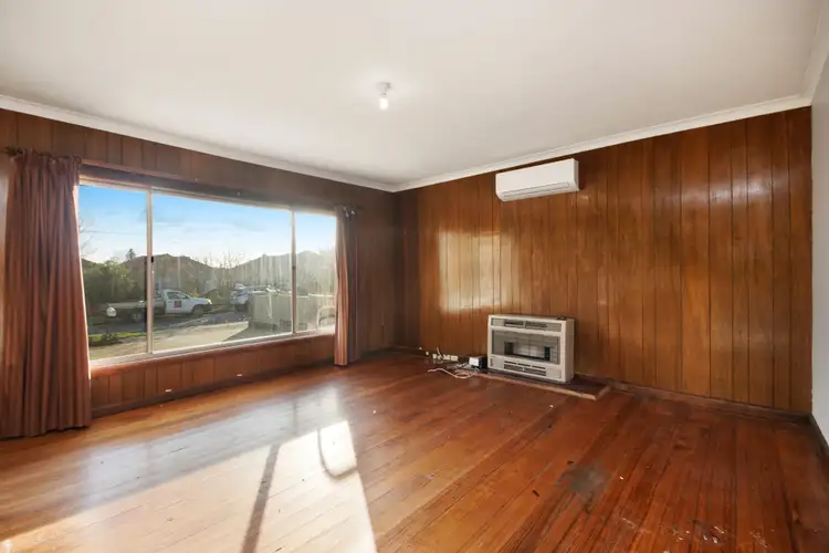 Third view of Homely house listing, 31 Wattle Grove, Reservoir VIC 3073