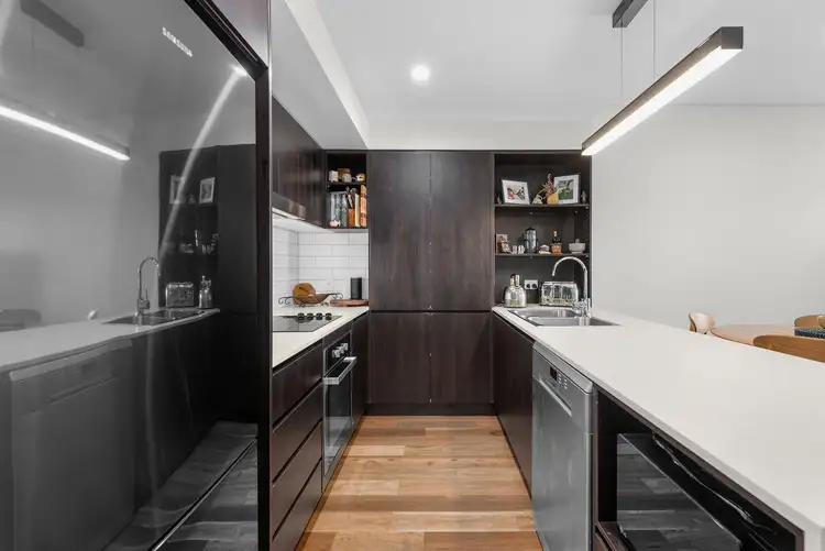 Fifth view of Homely unit listing, 204/6 Quarry Road, Sherwood QLD 4075