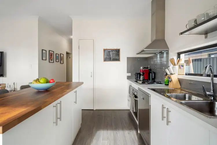 Fifth view of Homely house listing, 4a Reserve Parade, Findon SA 5023