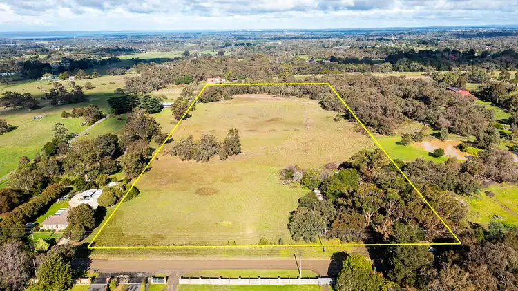 16-18 Homewood Road, Cranbourne South VIC 3977