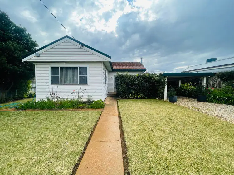 59 Molong Street, Condobolin NSW 2877