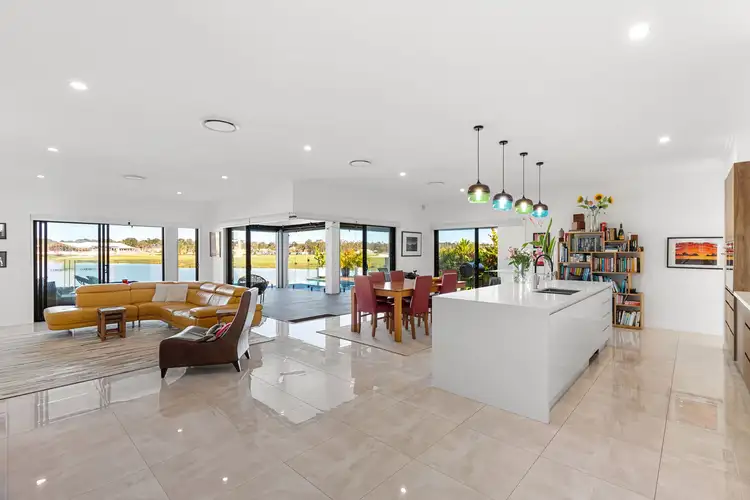 5 Millennium Circuit, Pelican Waters QLD 4551