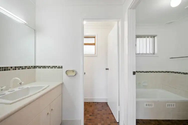 Fourth view of Homely house listing, 2 Gunsynd Close, Maryland NSW 2287