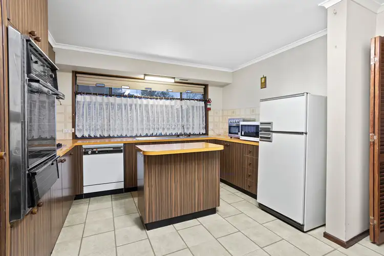 Fifth view of Homely house listing, 5 Newlands Court, Wantirna VIC 3152