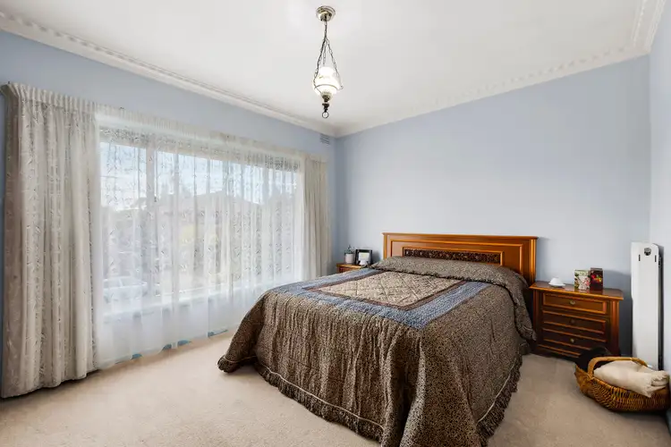 Fifth view of Homely house listing, 3 Casey Drive, Lalor VIC 3075