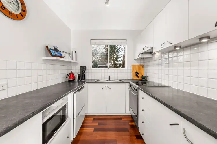Third view of Homely apartment listing, 10/119-123 Atkinson Street, Oakleigh VIC 3166