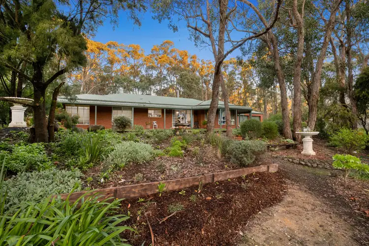 38 Timbertop Drive, Mount Helen VIC 3350