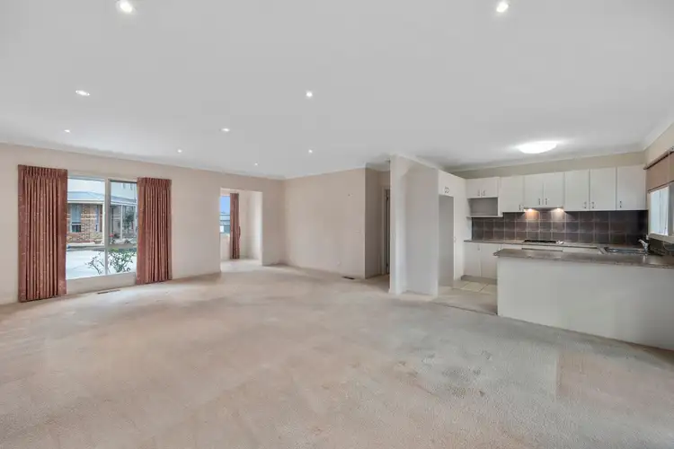 Fourth view of Homely house listing, 7 Sacha Court, Yarra Glen VIC 3775