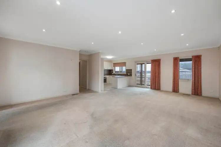 Fifth view of Homely house listing, 7 Sacha Court, Yarra Glen VIC 3775