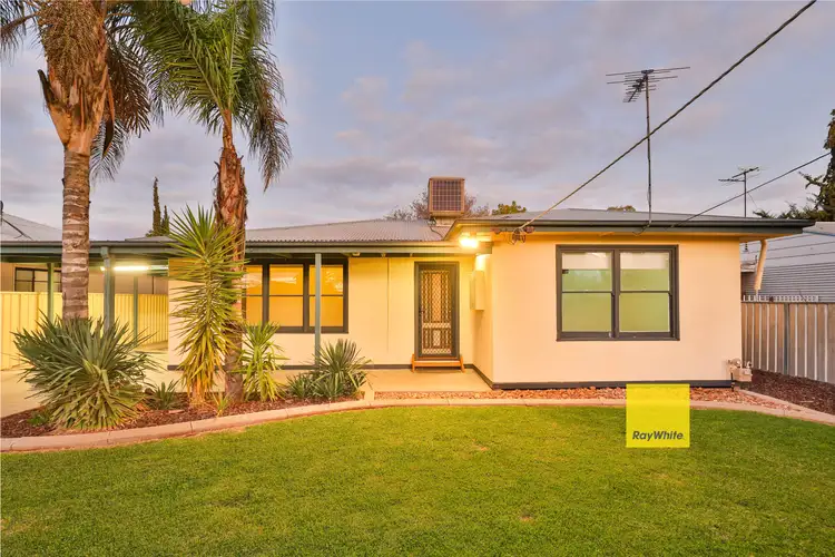 10 Logan Avenue, Mildura VIC 3500