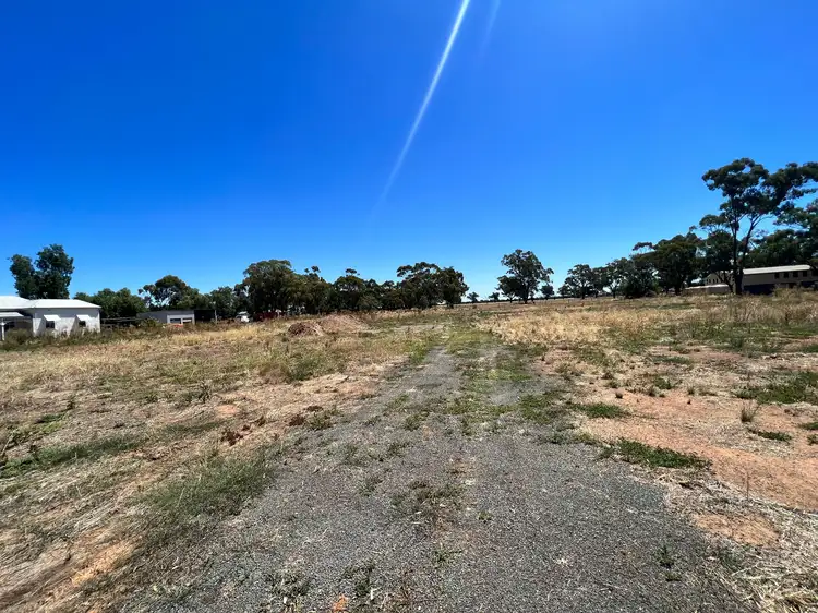 Lots 1 to 7 Railway Road