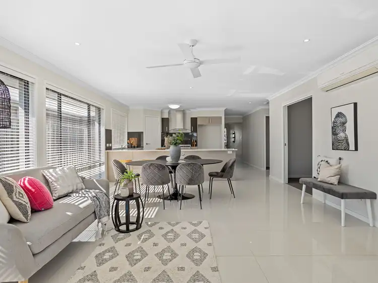 31 Pamphlet Lane, Coomera QLD 4209