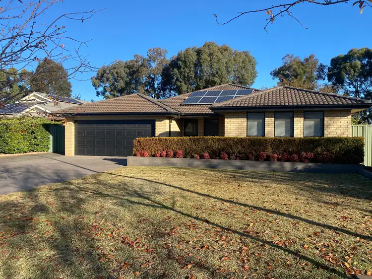 19 Namoi Crescent, Dubbo NSW 2830