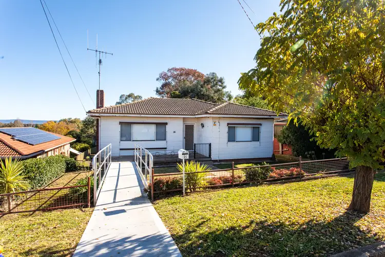 16 Smith Street, Cowra NSW 2794