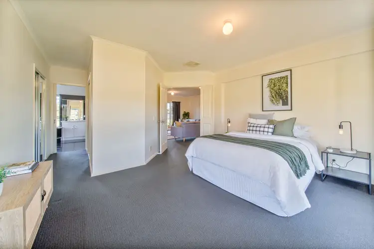 Fifth view of Homely house listing, 7 Dino Court, Junortoun VIC 3551