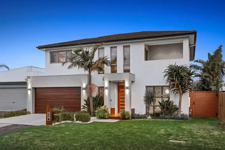 4 Ocean Lane, Patterson Lakes VIC 3197