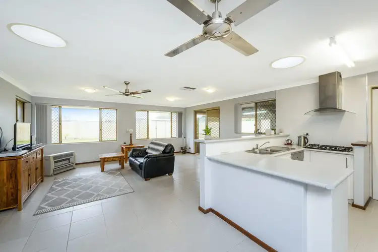46 Waikiki Road, Safety Bay WA 6169