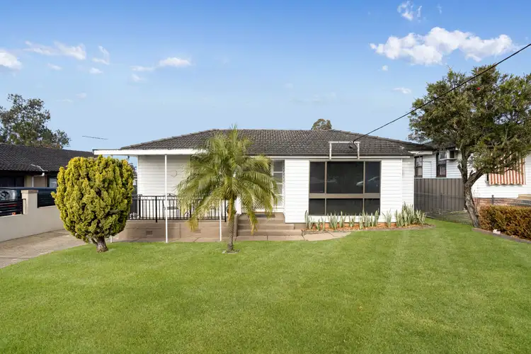 10 Catherine Avenue, Lurnea NSW 2170
