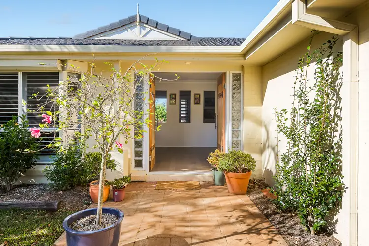2 Ilona Place, Eatons Hill QLD 4037