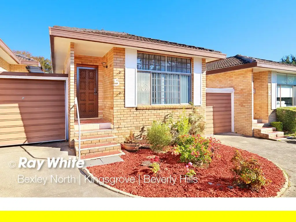 Main view of Homely villa listing, 5/37-39 Barnsbury Grove, Bexley North NSW 2207