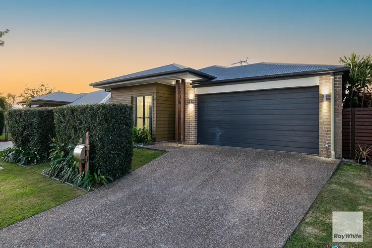 28 Rowe Crescent, Thornlands QLD 4164