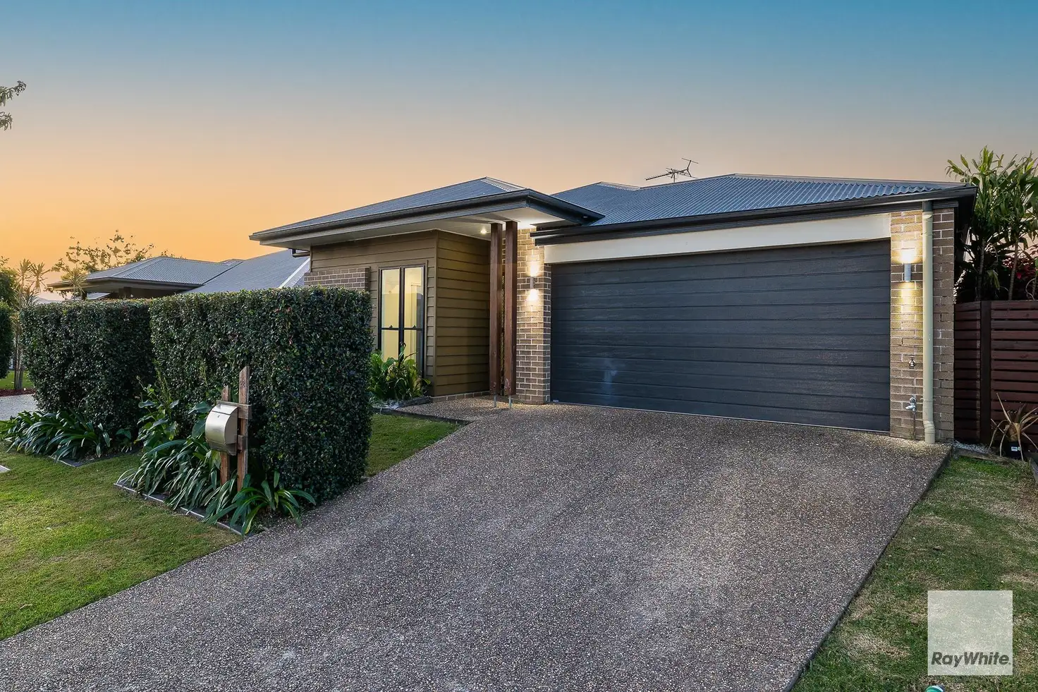 Main view of Homely house listing, 28 Rowe Crescent, Thornlands QLD 4164