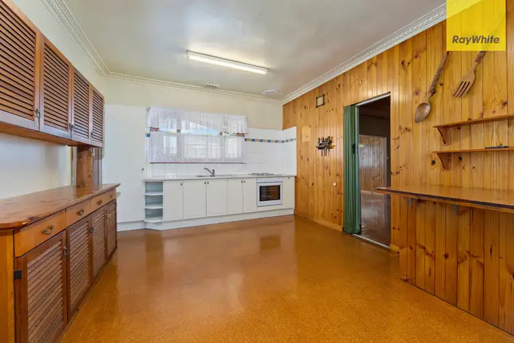 Fifth view of Homely house listing, 27 Ivanhoe Avenue, St Albans VIC 3021