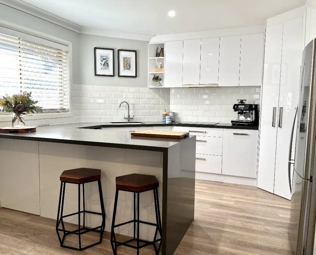 Main view of Homely unit listing, 1/249 Riding Road, Balmoral QLD 4171