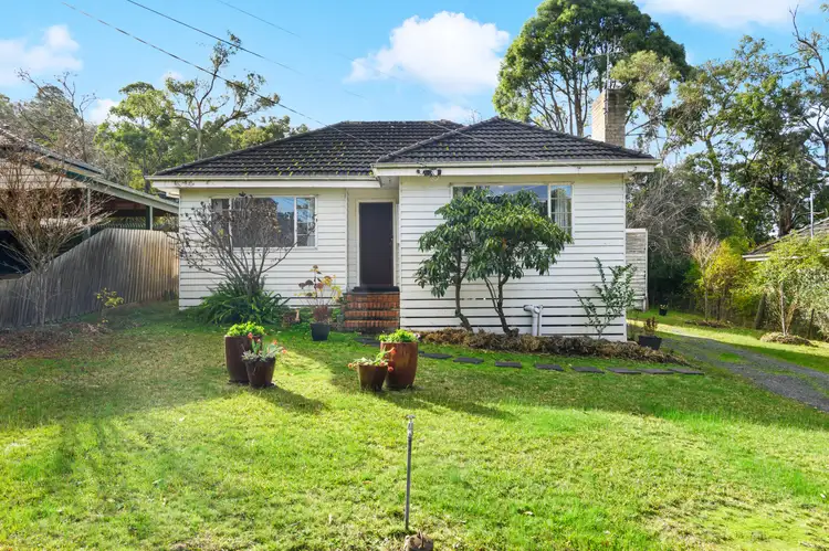 5 Tatiara Avenue, Croydon North VIC 3136