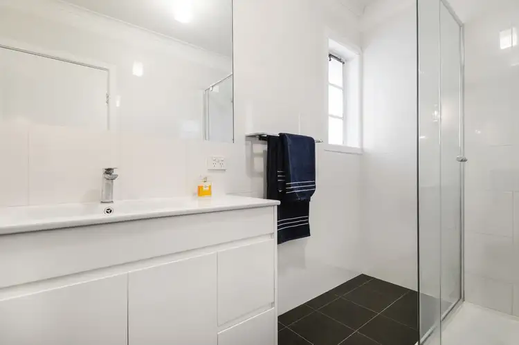 Fourth view of Homely house listing, 5 Tatiara Avenue, Croydon North VIC 3136