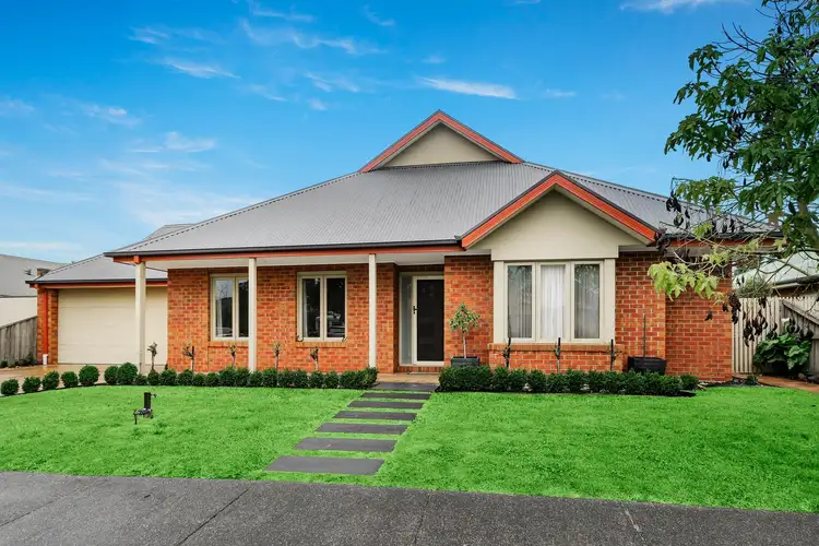 10 Mulberry Street, Doreen VIC 3754