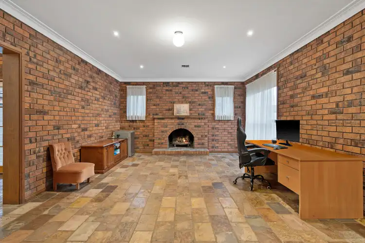 Fifth view of Homely house listing, 1 Arthur Phillip Way, Keilor Lodge VIC 3038