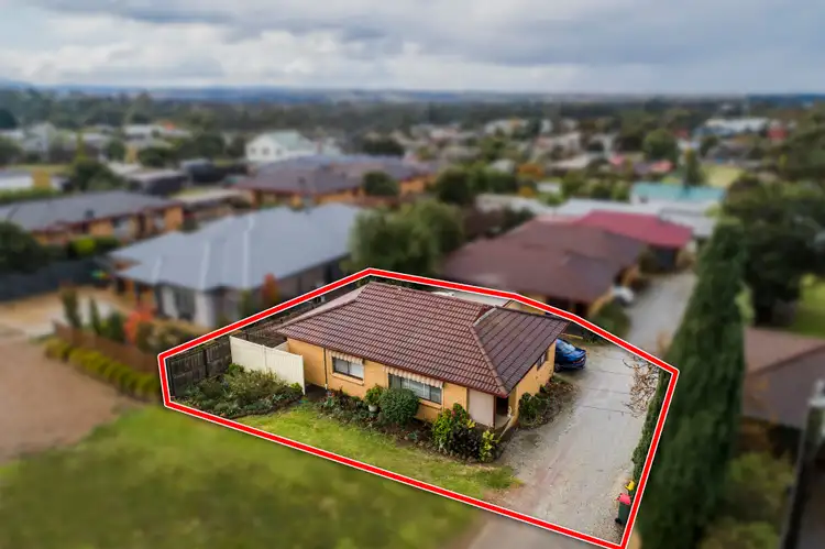 Second view of Homely unit listing, 1/12 Inglis Street, Maddingley VIC 3340