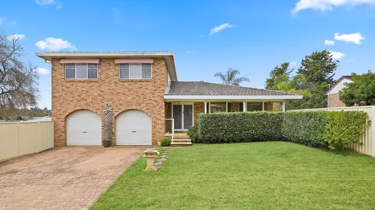 1 Earn Place, St Andrews NSW 2566