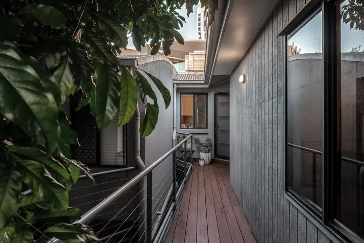 14/4 Cowlishaw Street, Bowen Hills QLD 4006