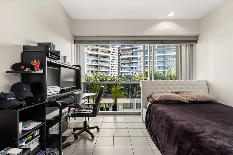 Third view of Homely apartment listing, 104/38 Skyring Terrace, Teneriffe QLD 4005