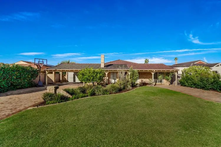 35 Angler Way, Sorrento WA 6020