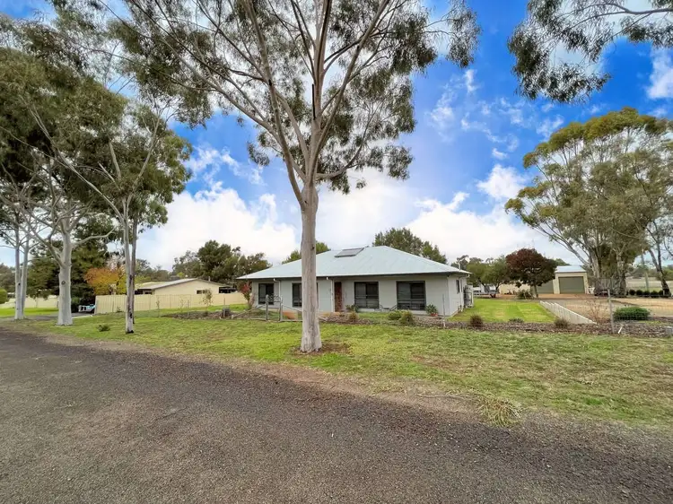 1 Windsor Street, Forbes NSW 2871