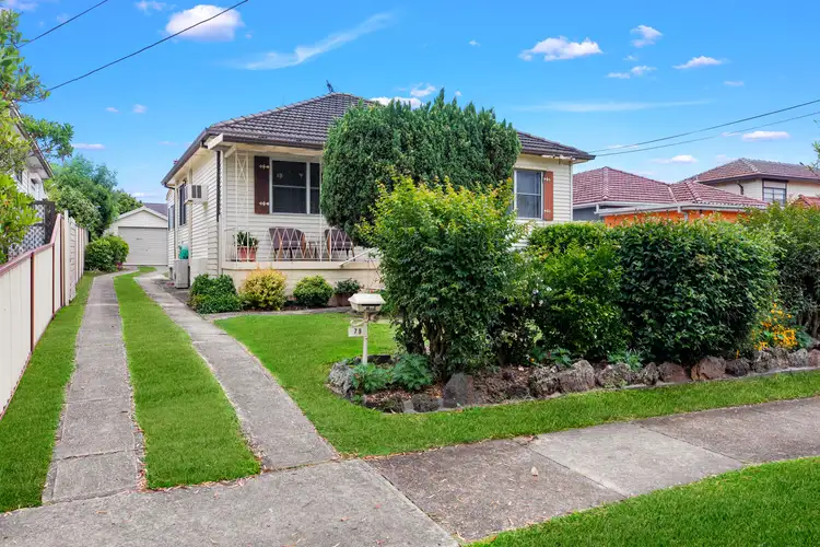 79 Hannans Road, Riverwood NSW 2210