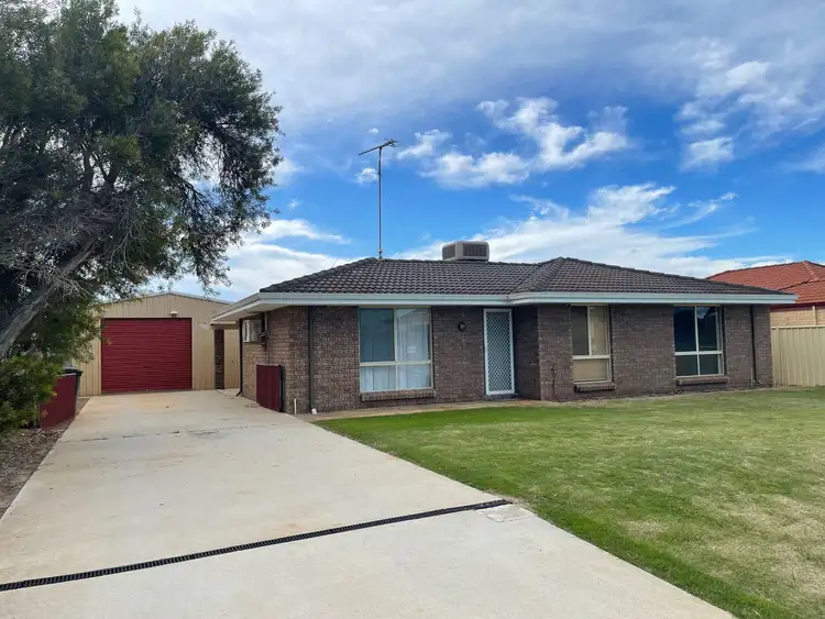28 North Shore Drive, Dongara WA 6525