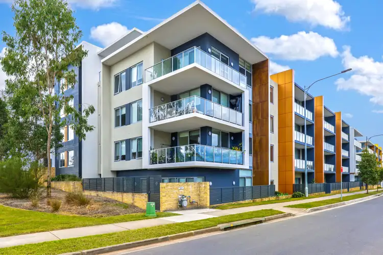 105/98 Lakeside Parade, Jordan Springs NSW 2747
