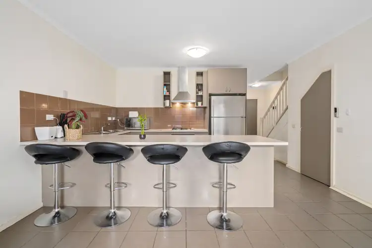 4/979-985 Plenty Road, Kingsbury VIC 3083