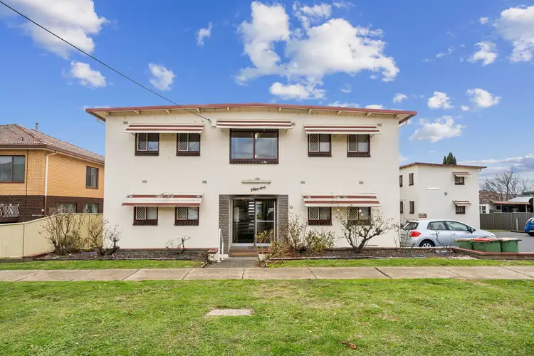 16/10 Arthur Street, Queanbeyan NSW 2620