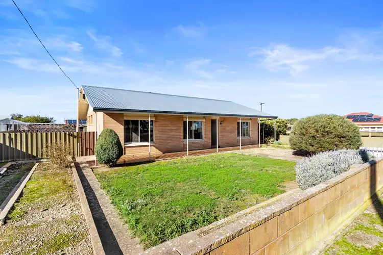 Second view of Homely house listing, 19 Honner Avenue, Yorketown SA 5576