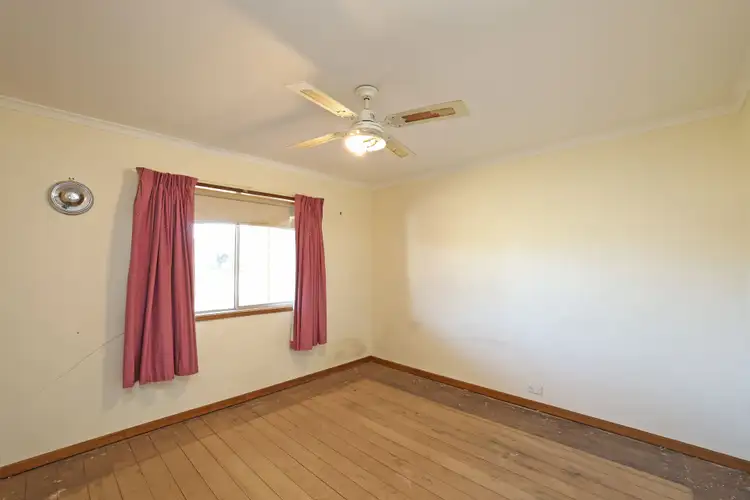 Fifth view of Homely house listing, 17 Henderson Street, Ouyen VIC 3490