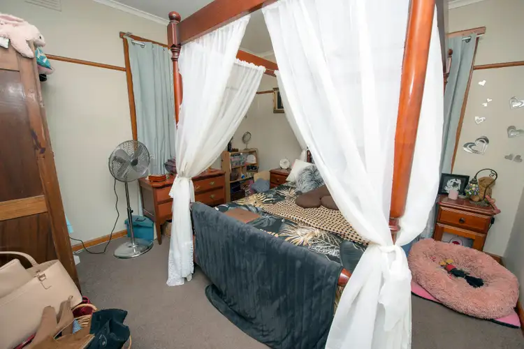 Sixth view of Homely house listing, 5 Mundara Street, Swan Hill VIC 3585