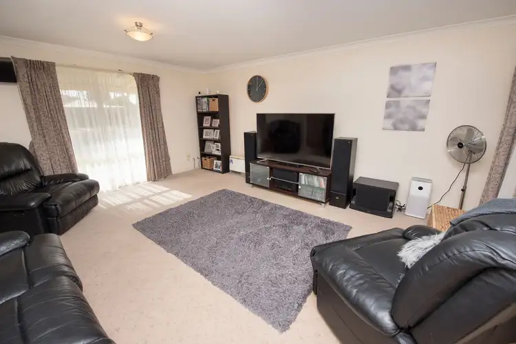 Fifth view of Homely house listing, 19 Wonnon Court, Swan Hill VIC 3585