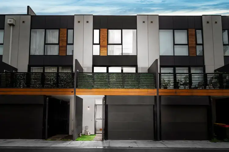 12 Darke Road, Port Melbourne VIC 3207