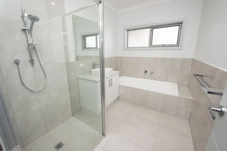Fifth view of Homely unit listing, 2/29 Pritchard Street, Swan Hill VIC 3585